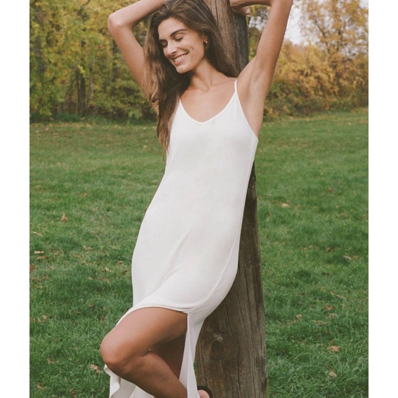 Andie Dresses & Skirts - Andie The Barreta Dress Waffle Bamboo White‎ Slip Dress Midi XL